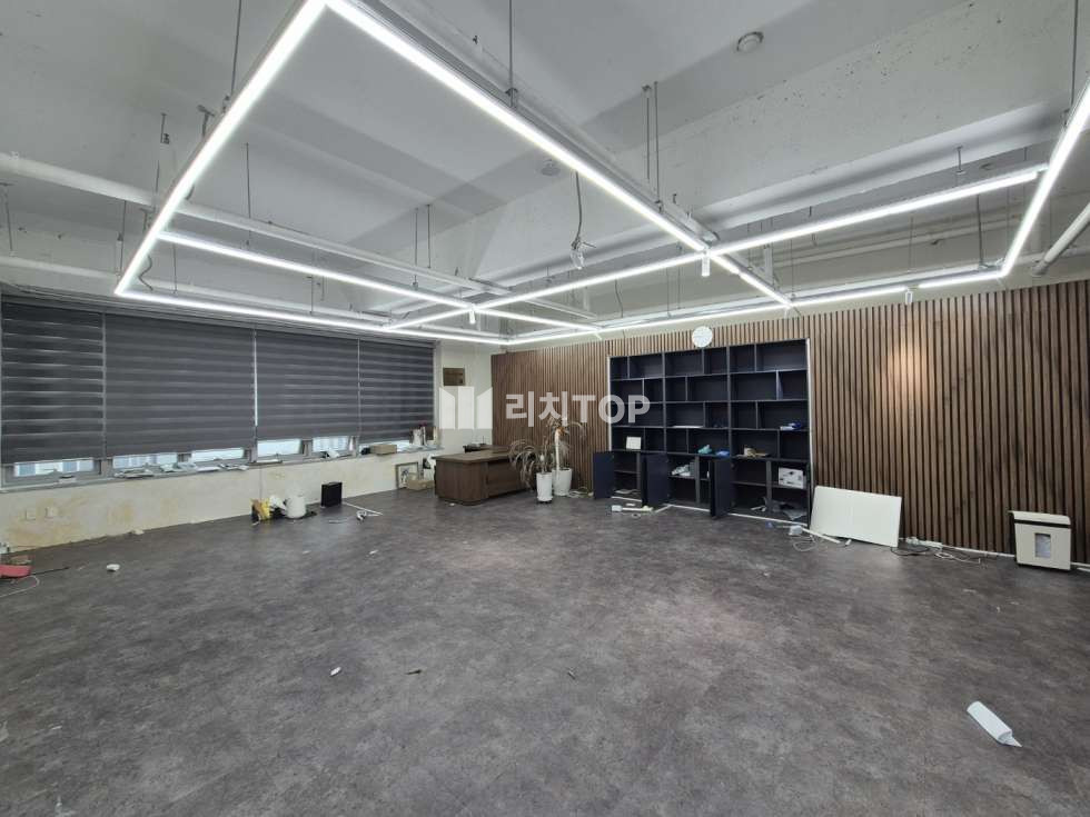 인천 서해구 청라동 청라3동 전용 24평 사무실 임대 월세 매물번호 10803 사진 1