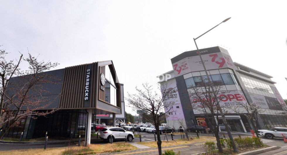 인천 서해구 청라동 청라 스포월드 유명 프랜차이즈 건물3개동,토지 일괄 매매 매매 매물번호 10869 사진 1