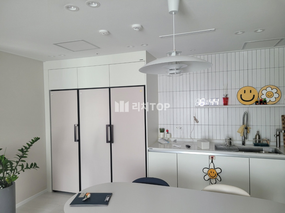 경남 창원시 성산구 대원동 101동 44평형 중층, 2년전 올리모델링, 이쁜집, 거실확장 매매 매물번호 10952 사진 3