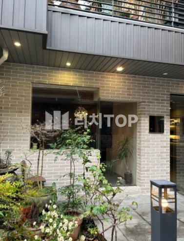 경남 창원시 성산구 용호동 \u2605 용호동 세로수길 이쁜 카페 임대 월세 매물번호 11045 사진 9