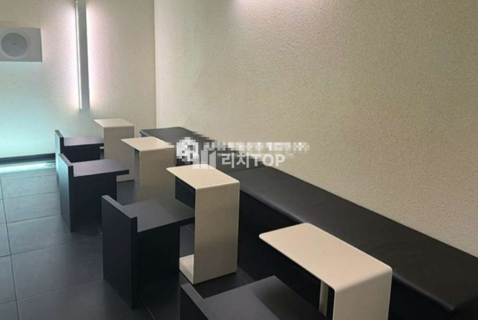 경남 창원시 의창구 도계동 \u2605 도계동 튼튼아이병원 뒤 도리단길 카페 월세 매물번호 11106 사진 2