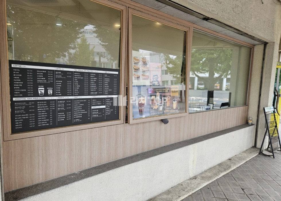 경남 창원시 성산구 신월동 \u2605 신월동 은아아파트 단지내 상가 임대 코너 각지 가시성 최고 월세 매물번호 11201 사진 1