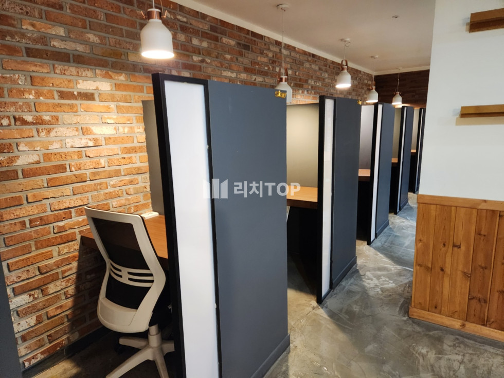 경남 창원시 마산합포구 해운동 \u2605 마산 합포구 해운동 4층 임대 무권리 독서실, 학원, 병원, 사무실 추천 금액조절가능 월세 매물번호 11202 사진 2