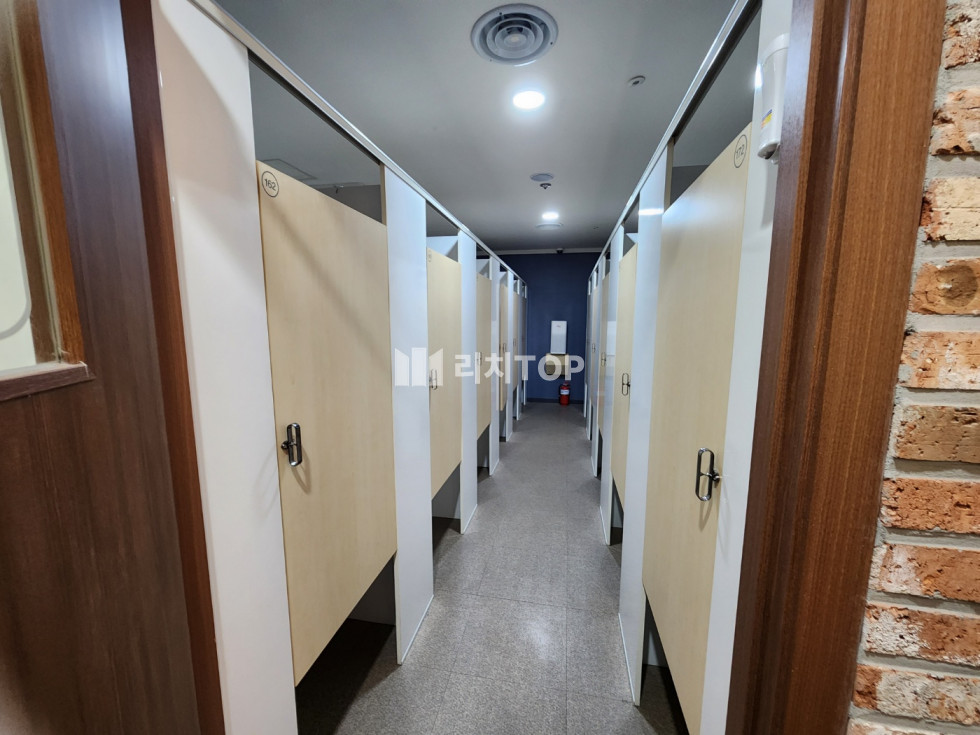 경남 창원시 마산합포구 해운동 \u2605 마산 합포구 해운동 4층 임대 무권리 독서실, 학원, 병원, 사무실 추천 금액조절가능 월세 매물번호 11202 사진 9
