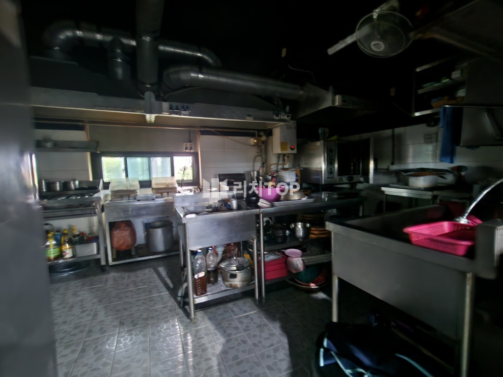 경남 창원시 성산구 반림동 \u2605 반송시장 부근 치킨 & 호프집 양도양수 월세 매물번호 11237 사진 7