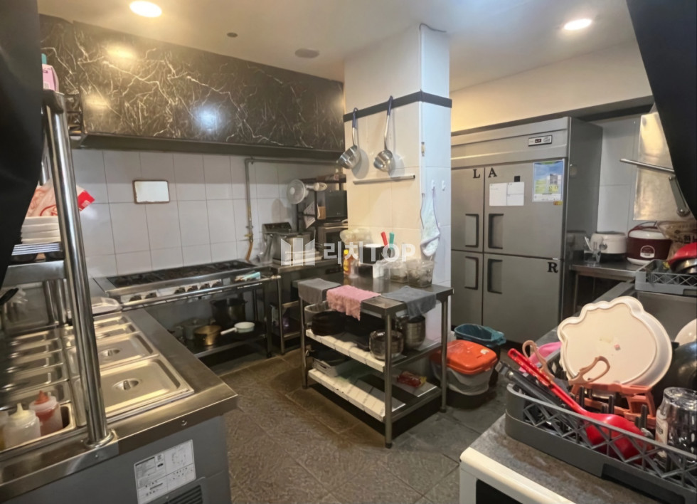경남 창원시 의창구 서상동 \u2605 서상동 1층 상가 임대 명륜진사갈비 옆/ 카페, 뷰티샵, 음식점 등 추천 월세 매물번호 11288 사진 3