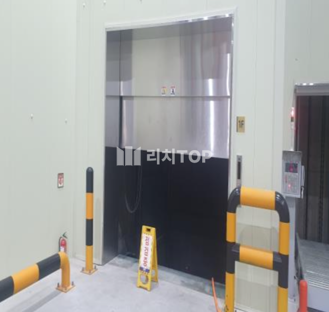 경남 창원시 진해구 용원동 부산 신항 물류센터 상온창고 1000평 대형창고 하역장 사무실 임대 추천 월세 매물번호 11306 사진 8