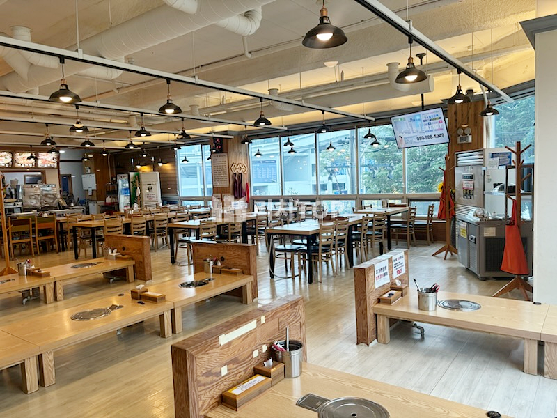 경남 창원시 마산합포구 산호동 마산 산호동 NC야구장 맞은편 메인거리 초입 월세 매물번호 11427 사진 1