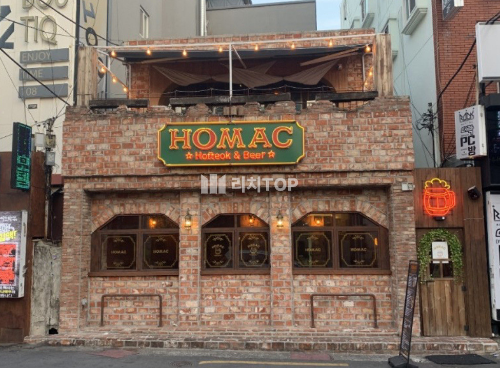 경남 창원시 마산회원구 합성동 1,2층 통건물 전체 사용, 월세 조정 가능, 테라스 있음. 이쁜 매장, 술집 레스토랑 추천 월세 매물번호 11636 사진 2