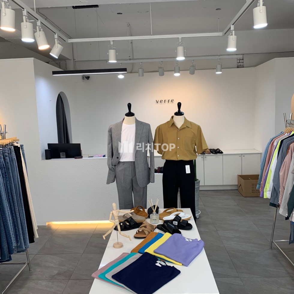 경남 창원시 성산구 상남동 상남동 메인상권 ,노하우가 담긴 옷가게 양도양수 월세 매물번호 11676 사진 4