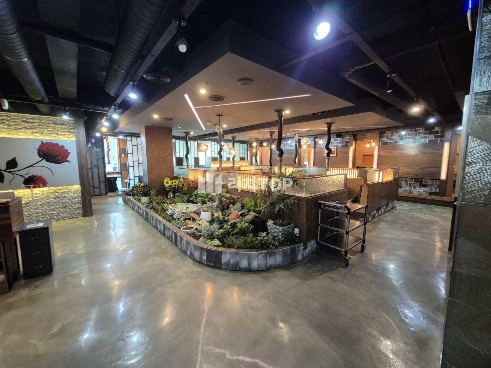 경남 창원시 성산구 상남동 상남동 2층 대형평수 고깃집 임대, 저렴한 권리금 월세 매물번호 11679 사진 1