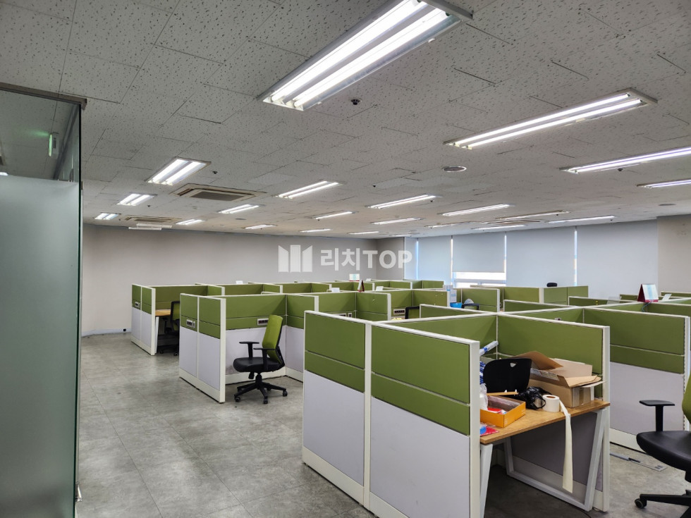 경남 창원시 성산구 용호동 \u2714 용호동 58PY 사무실 임대 집기 사용가능 월세 매물번호 11788 사진 1
