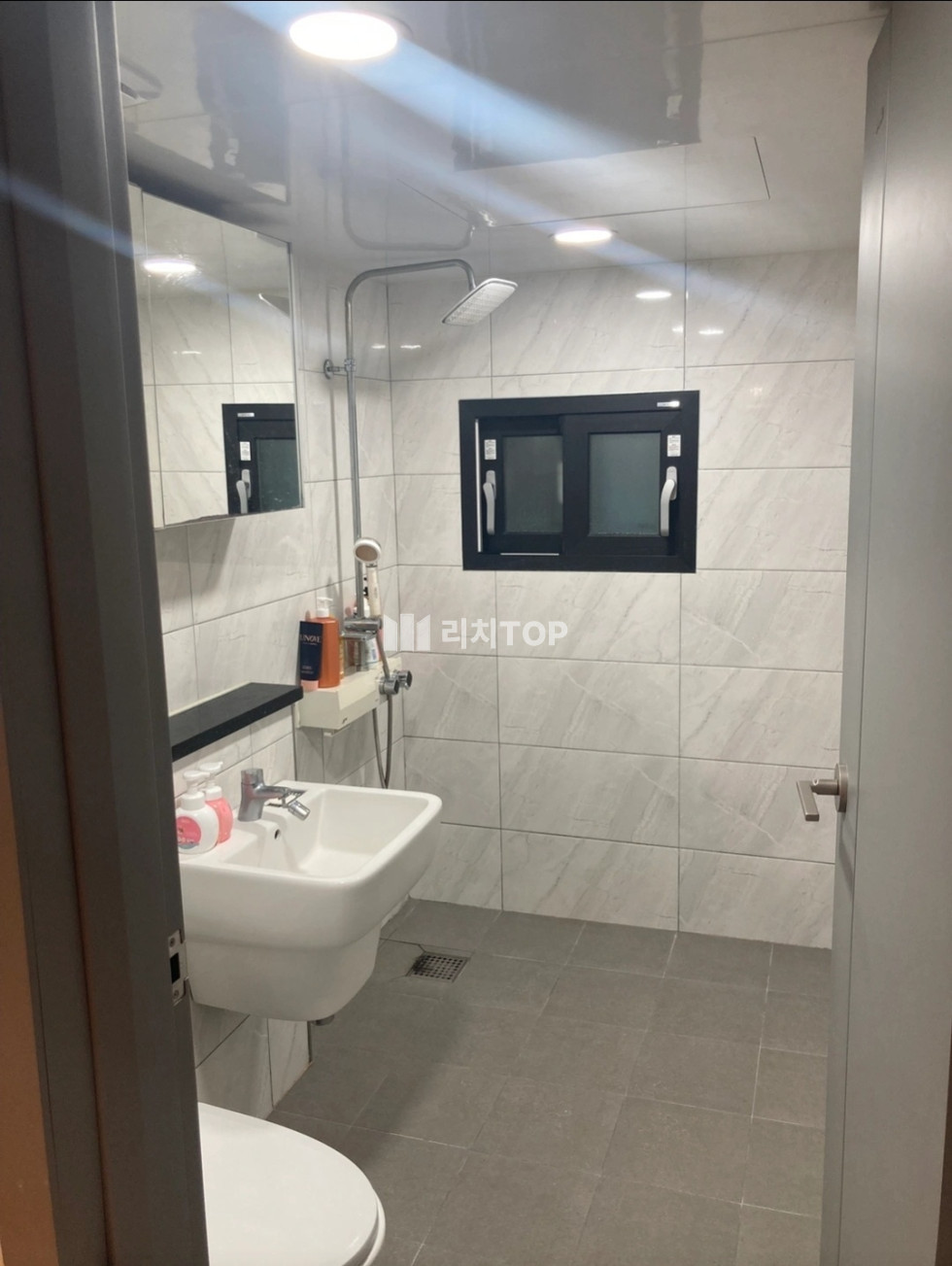 경남 창원시 성산구 용호동 \u2714 용호동 가로수길 월세 (방2+화장실1)/ 전월세 조정가능 월세 매물번호 11953 사진 5
