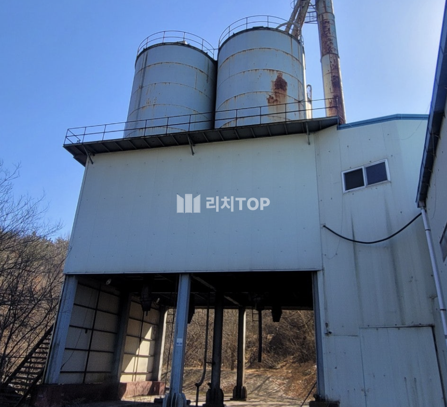 경남 창녕군 대지면 경남 창녕 공장매매 창녕Ic 5분, 넓은야드 층고 대형차량진입가능 대지1400평이상 매매 매물번호 12002 사진 3