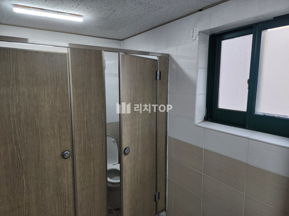 경남 창원시 의창구 도계동 엘리베이터 있는 사무실 또는 학원 용도 추천 2층 사무실 월세 매물번호 12009 사진 7