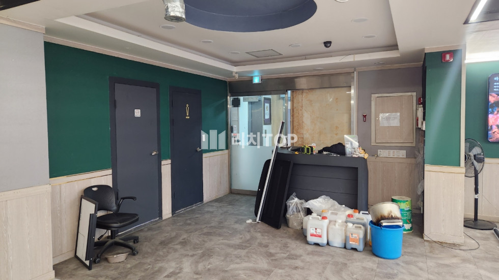 경남 창원시 성산구 대방동 대방동 무권리 대형평수 집기류 인도가 월세 매물번호 12048 사진 2