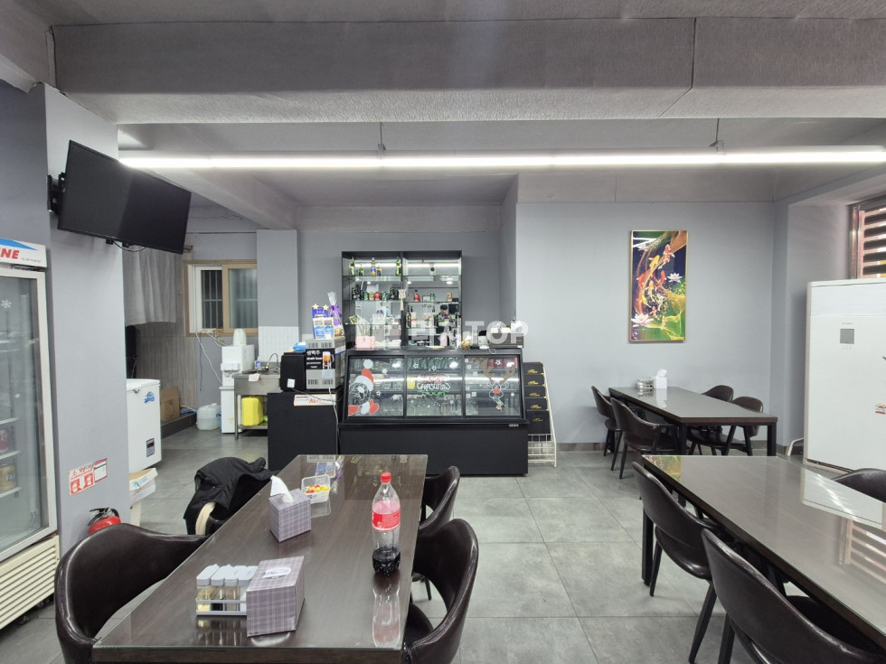 경남 창원시 성산구 중앙동 중앙동 1층 전용 40PY 권리금 저렴하고 즉시입주 가능한 상가 임대 월세 매물번호 12119 사진 1
