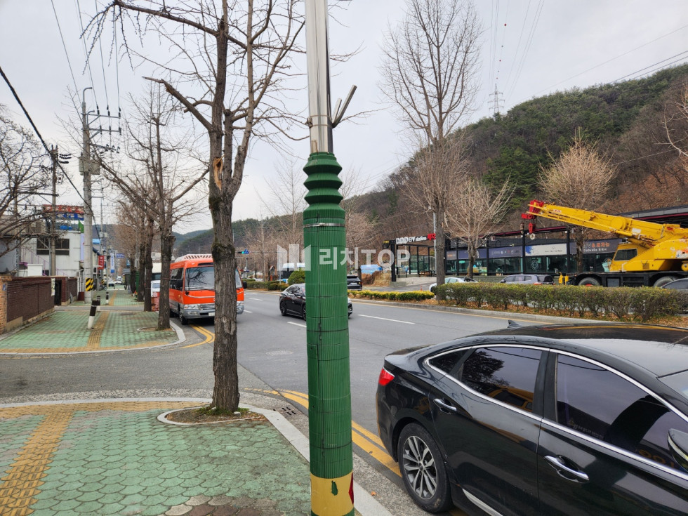 경남 창원시 마산회원구 내서읍 내서 중리 공장용지 매매 현재 자동차 정비공장 운영중 매매 매물번호 12126 사진 4