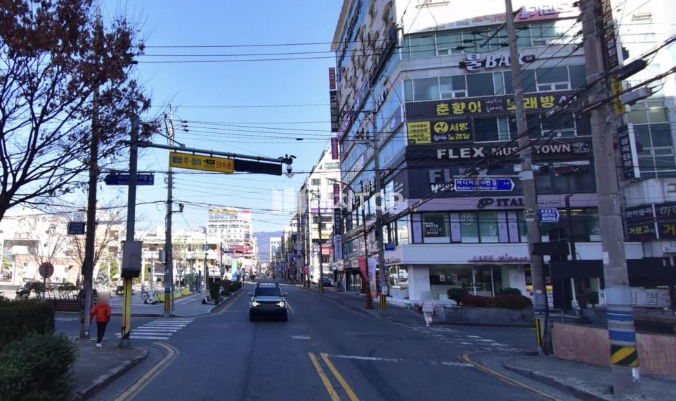 경남 창원시 성산구 상남동 창원 상남동 유동인구 최상 사거리 코너 매출최상의 점포 월세 매물번호 12152 사진 1